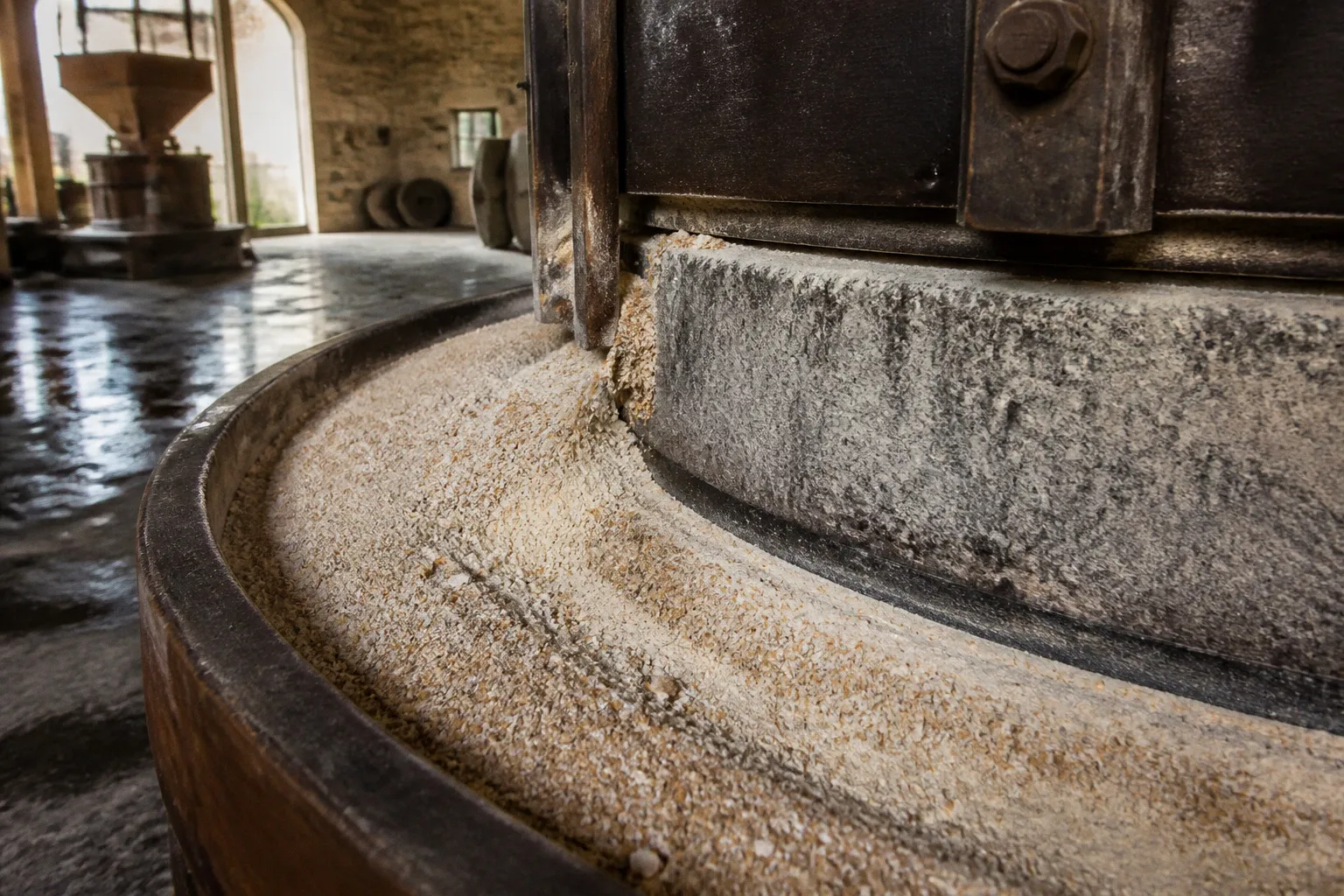 Granulométrie de la farine : ajuster l'écartement des meules