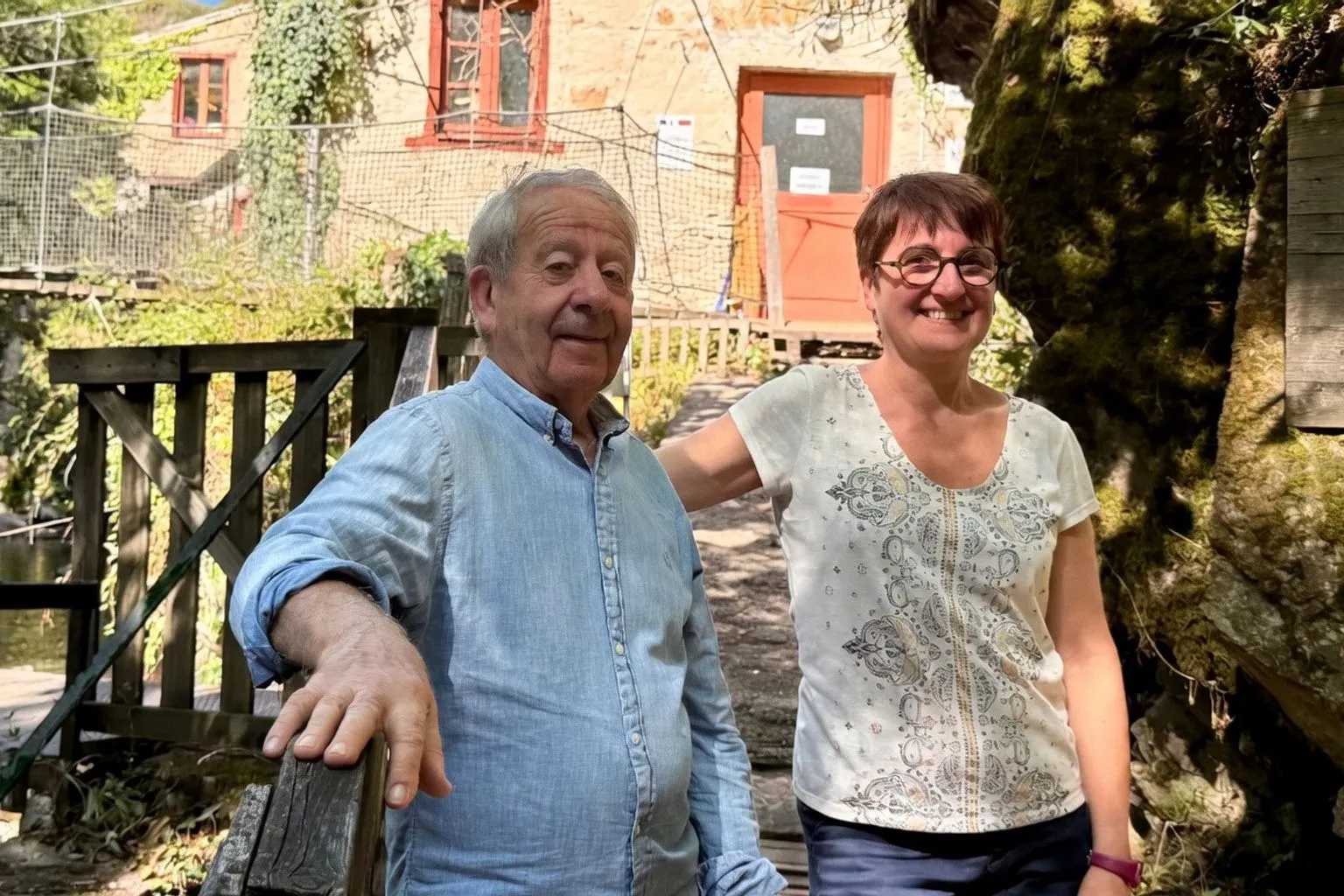Le Moulin de Brousse : un savoir-faire papetier ancestral préservé dans l'Aude