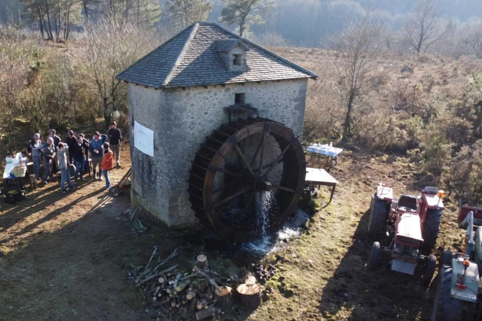 Renaissance du moulin de Bellefontaine : le retour de la roue hydraulique à Grosville